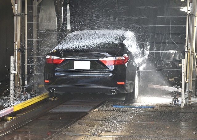 Automatic car wash image
